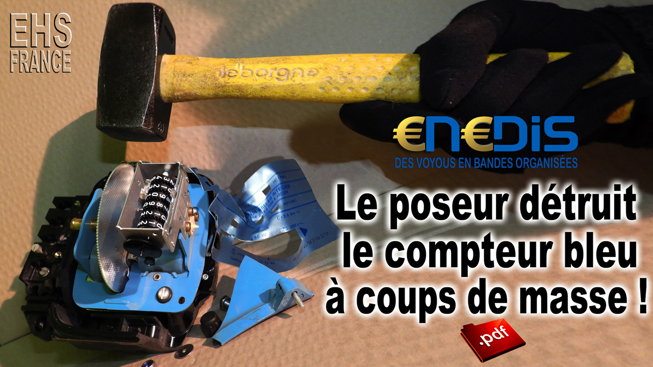 Linky_le_poseur_detruit_le_compteur_bleu_a_coups_de_masse_1280_DSCN2103.jpg